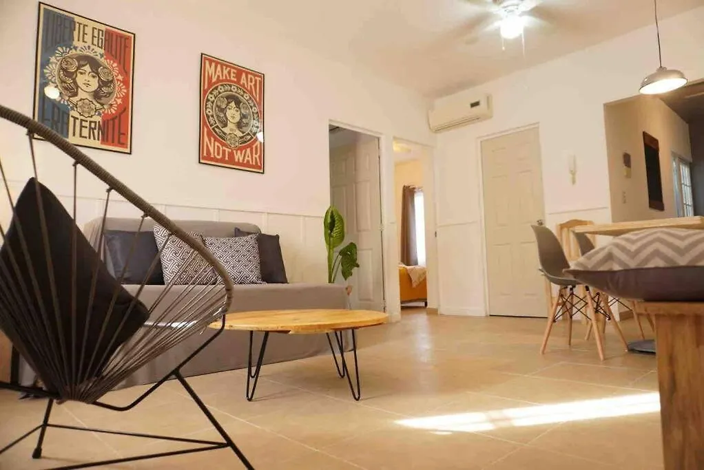Beautiful & Cozy With Pool / Beach Playa del Carmen Apartment